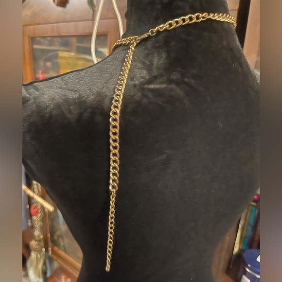 Beautiful Champagne Color Stone Fans Statement Necklace 21” Plus 3” Extension - Picture 7 of 9